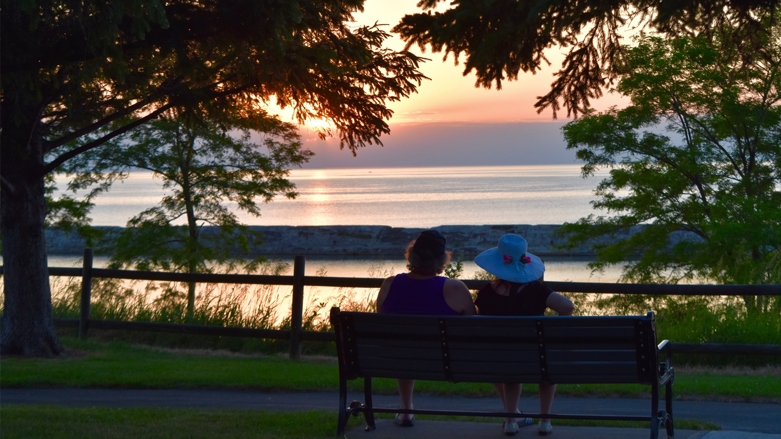 View along the Lake Ontario shoreline near Toronto at sunset