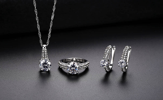 Image of $17 for a Zircon 3-Piece Jewellery Set - Shipping Included (a $99 Value)