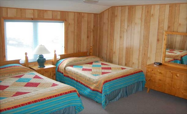 Image of Relaxing Family Getaway at Driftwood Cove Marine Resort