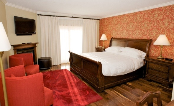 Image of Couples Getaway at Eganridge, Country Club & Spa in Fenelon Falls