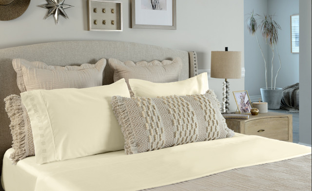 Image of $19 for a 4 Piece 1500 Thread Count Bed Sheet Set with Embroidery in Twin, Double, Queen or King Sizes (a $139 Value)