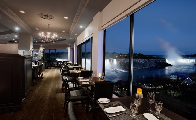 Image of Waterpark and Casino Getaways from Clifton Victoria Inn at the Falls