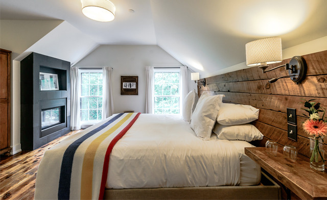 Image of Romantic Niagara-on-the-Lake Heritage Stay