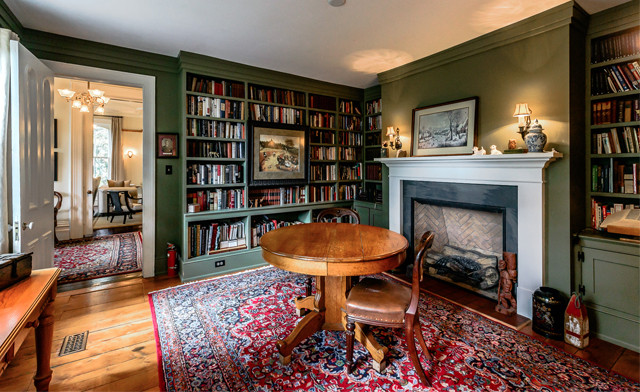 Image of Romantic Niagara-on-the-Lake Heritage Stay