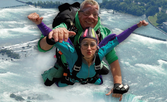 $199 for a Tandem or Solo Jump for 1 Person (a $319 Value)