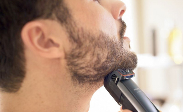 Image of $34.95 for a Philips Series 5000 Beard Trimmer - Open Box NEW (a $74.29 Value)