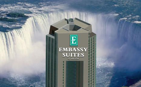 Relaxing Luxury Getaway Package in Niagara Falls Relaxing Luxury Getaway Package in Niagara Falls