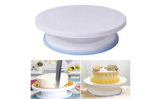 Image of $26.95 for a 127-Piece Cake Decorating Kit (a $44.99 Value)