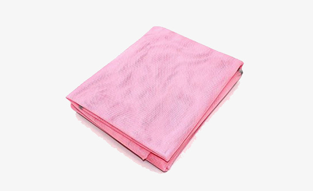 Image of $28.95 for a Magic Sand-Free Mat (a $52.99 Value)