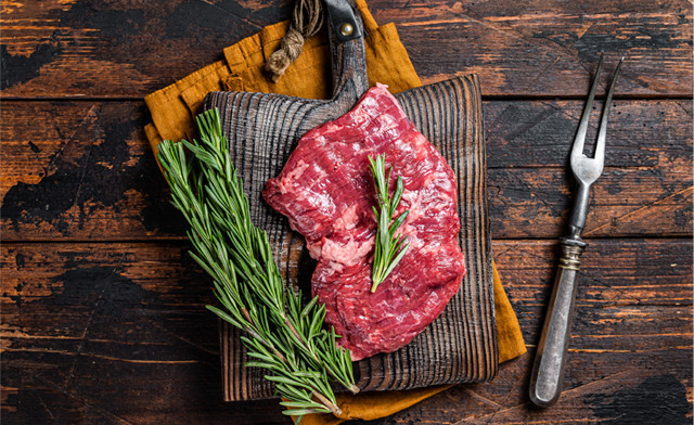 Image of $99.99 for 6 x 10oz Australian Wagyu Skirt Steak (a $126 Value)