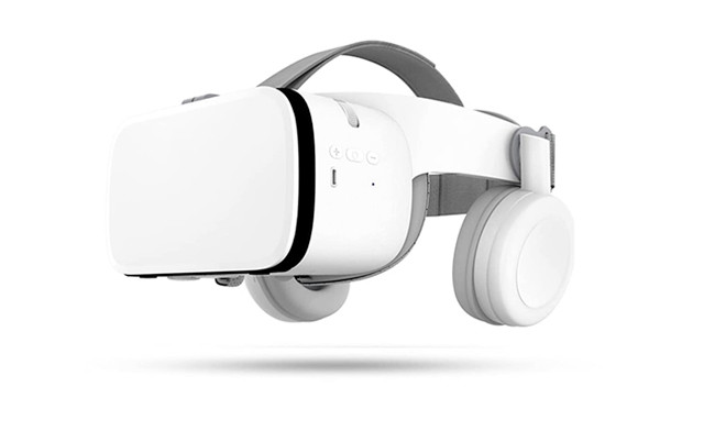 $112.55 for a Virtual Reality Headset (a $184.99 Value) $112.55 for a Virtual Reality Headset (a $184.99 Value)