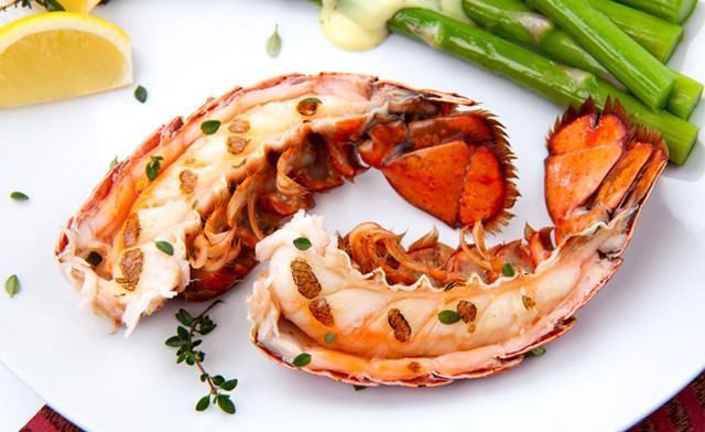 Image of $199.99 for 2.2 kg of Canadian Lobster Tails (a $300 Value) 