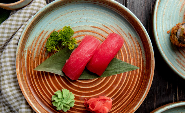 Image of $115 for 2.2 kg of Sushi Grade Tuna (a $172 Value)