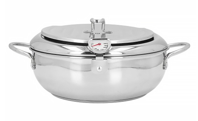 Image of $33.95 for a 3.4L Stainless Steel Deep Fryer Pot with Thermometer (a $69.99 Value)