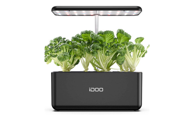 Image of $26.95 for an iDOO 7-Pod Hydroponic Growing System (a $79.99 Value)