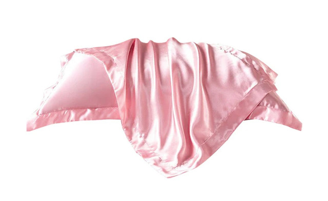 Image of Up to 68% off Double-Sided Mulberry Silk Pillowcases