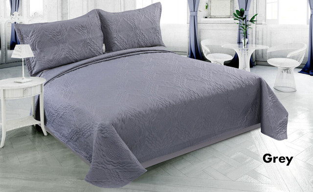 Image of Up to 74% off Pinsonic Solid 3-Piece Quilt Sets 