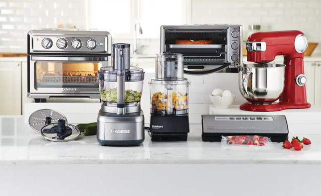 Image of $50 for a Cuisinart Vacuum Sealer - Refurbished (a $134.99 Value)