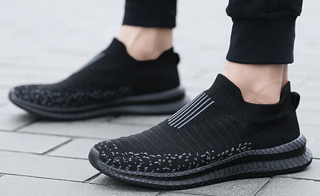 Image of $30.95 for Breathable Men's Sneakers (a $92.99 Value)