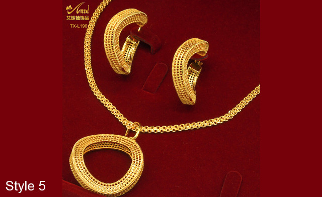 Image of $19 for an 18k Gold Plated Jewelry Set (a $79.49 Value)