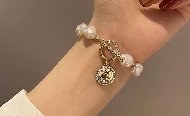 Image of $20.99 for a Freshwater Pearl Bracelet (a $69 Value)