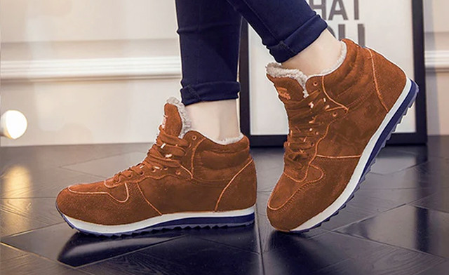 Image of $39.95 for Unisex Winter Snow Boots (a $124.99 Value)