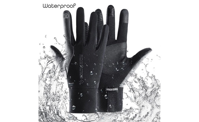 Image of $16 for a Pair of Winter Thermal Touch Screen Gloves (a $40 Value)