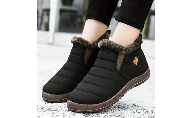 Image of $28.93 for Women's Plush Lined Snow Shoes (a $112 Value)