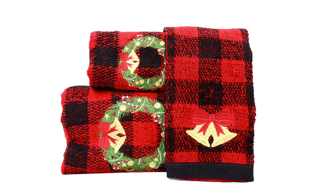 Image of $45.50 for Three Sets of 3-Piece Christmas Plaid Towels (a $119 Value)