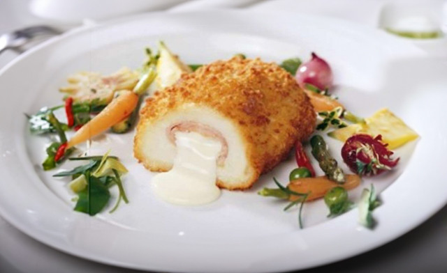 Image of $49.99 for 4.5 lbs of Chicken Cordon Swiss (an $89 Value)