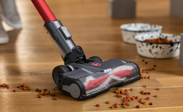 Image of $114.95 for a Hoover ONEPWR Emerge Jumpstart Cordless Stick Vacuum Kit - Refurbished (a $399 Value)