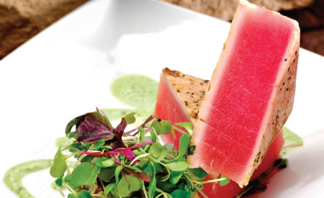 Image of $64.99 for 2.2 kg of AAA Ahi Tuna Steaks (an $88 Value)