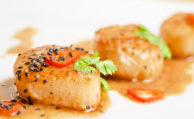 Image of $79.99 for 5 lbs of Large Premium Ocean Treats Scallops (a $125 Value)