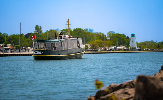 Image of $32 & Up for a 2.5-Hour Afternoon Sightseeing Cruise for 1 or 4 People