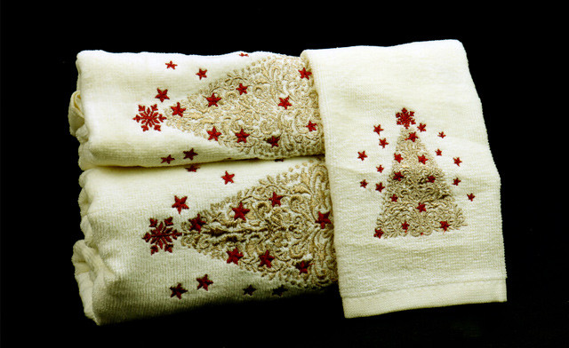 Image of $39.95 for Three Sets of 3-Piece Christmas Towels (a $109.99 Value)