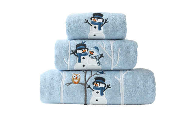 $39.95 for Three Sets of 3-Piece Christmas Towels (a $109.99 Value)