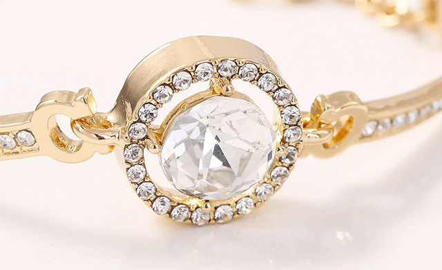 Image of $15 for a Heart of the Ocean Bracelet (a $72.50 Value)