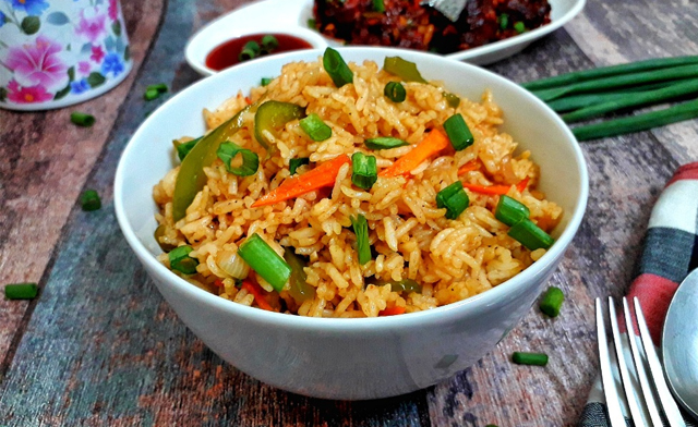 Image of $37 for 2 kg of Vegetable Fried Rice (a $48 Value)