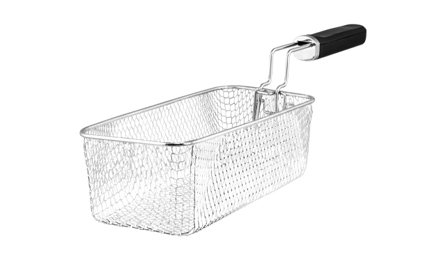 Image of $107 for a Kalorik 3.2 Quart Digital Deep Fryer with Oil Filtration (a $135.99 Value)