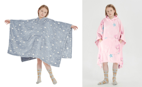 $25.99 for a Kids Glow-in-the-Dark Hooded Blanket (a $31.99 Value)