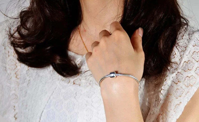 Image of $18.49 for a 925 Sterling Silver Snake Bone Bracelet (a $26.60 Value)