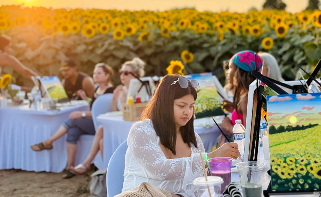 Image of $69 & Up for Paint & Sip Events by Artful Escapes (5 Event Options)