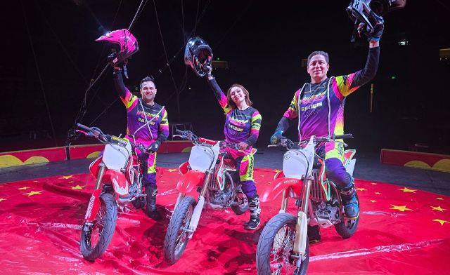 Image of EARLY BIRD! $15 & Up for General or Premium Tickets to the Royal Canadian Circus