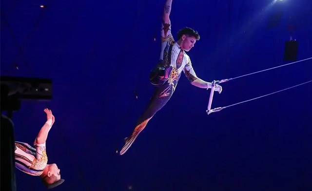 Image of EARLY BIRD! $15 & Up for General or Premium Tickets to the Royal Canadian Circus