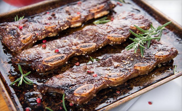 Image of $159.99 for 10 lbs of AAA Beef Short Ribs (a $200 Value)