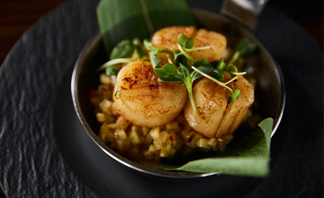 Image of $139.99 for 2.2 kg of Jumbo Peruvian Scallops (a $210 Value)