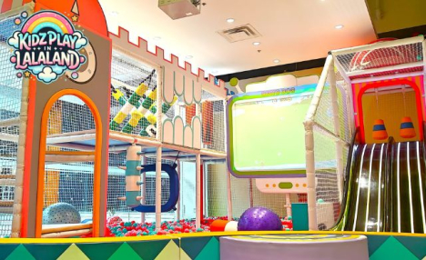 Over 50% Off Passes and Arcade Tokens from Kidz Play in LaLaLand