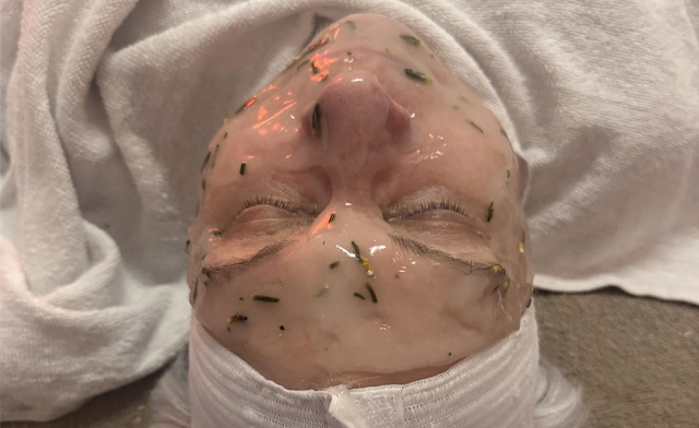 Image of $59 for a Hydra Facial Luxe Glow with Jelly Mask & LED Light at The Skin Room Hamilton