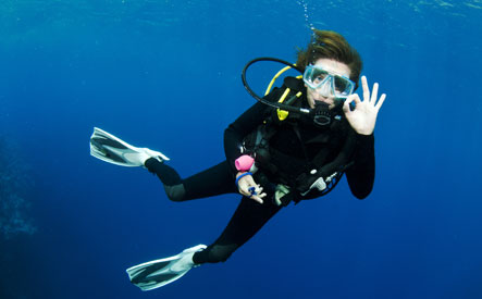 Image of $30 for Discover Scuba Diving Lessons at AquaSub Scuba Diving Centre (a $60 Value)
