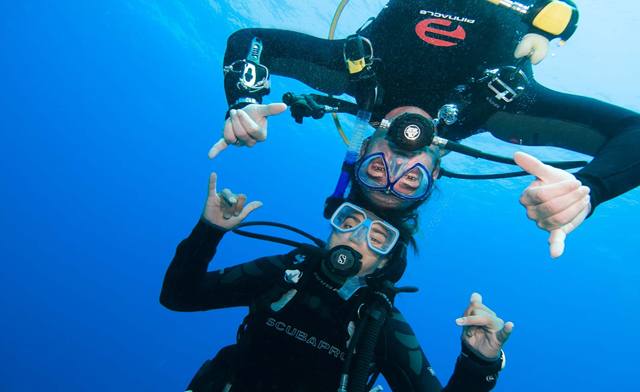 Image of $30 for Discover Scuba Diving Lessons at AquaSub Scuba Diving Centre (a $60 Value)